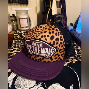 Vans SnapBack, Leopard print/ purple, NWOT